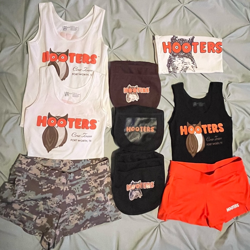 Hooters Tank Tops and Shorts Set - White, Black, Orange